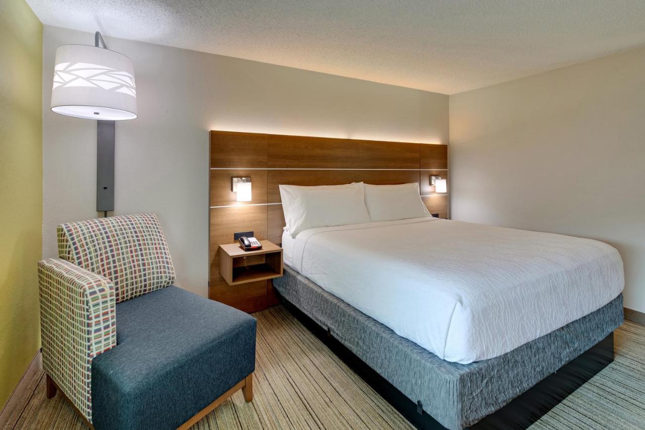 Holiday Inn Express Nashville W-I40 By Ihg Esterno foto