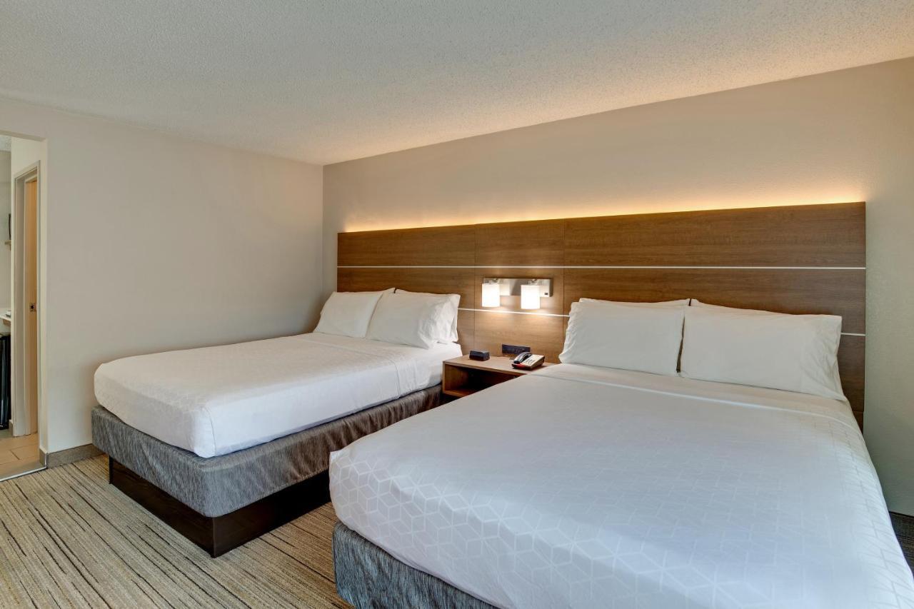 Holiday Inn Express Nashville W-I40 By Ihg Esterno foto