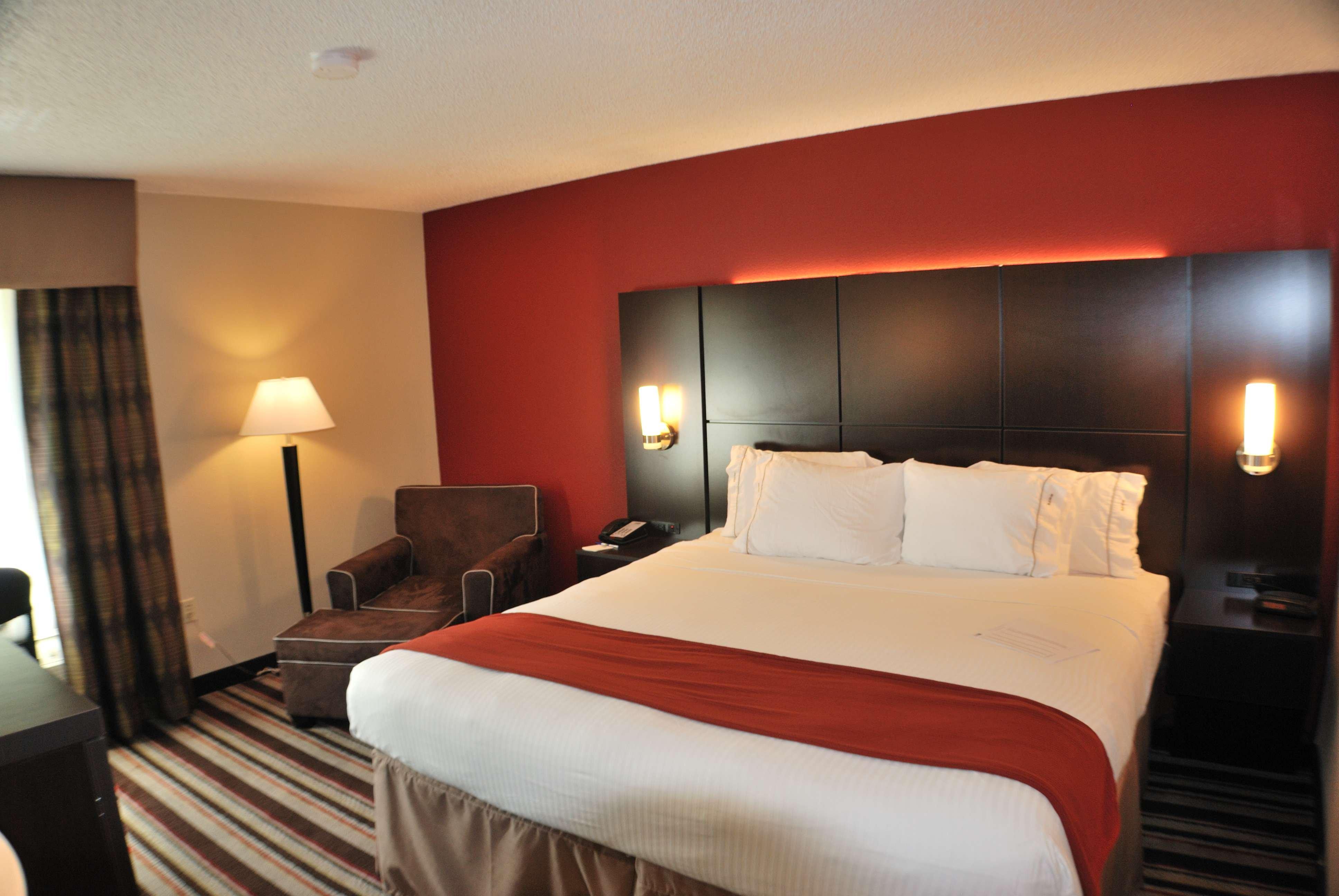 Holiday Inn Express Nashville W-I40 By Ihg Esterno foto