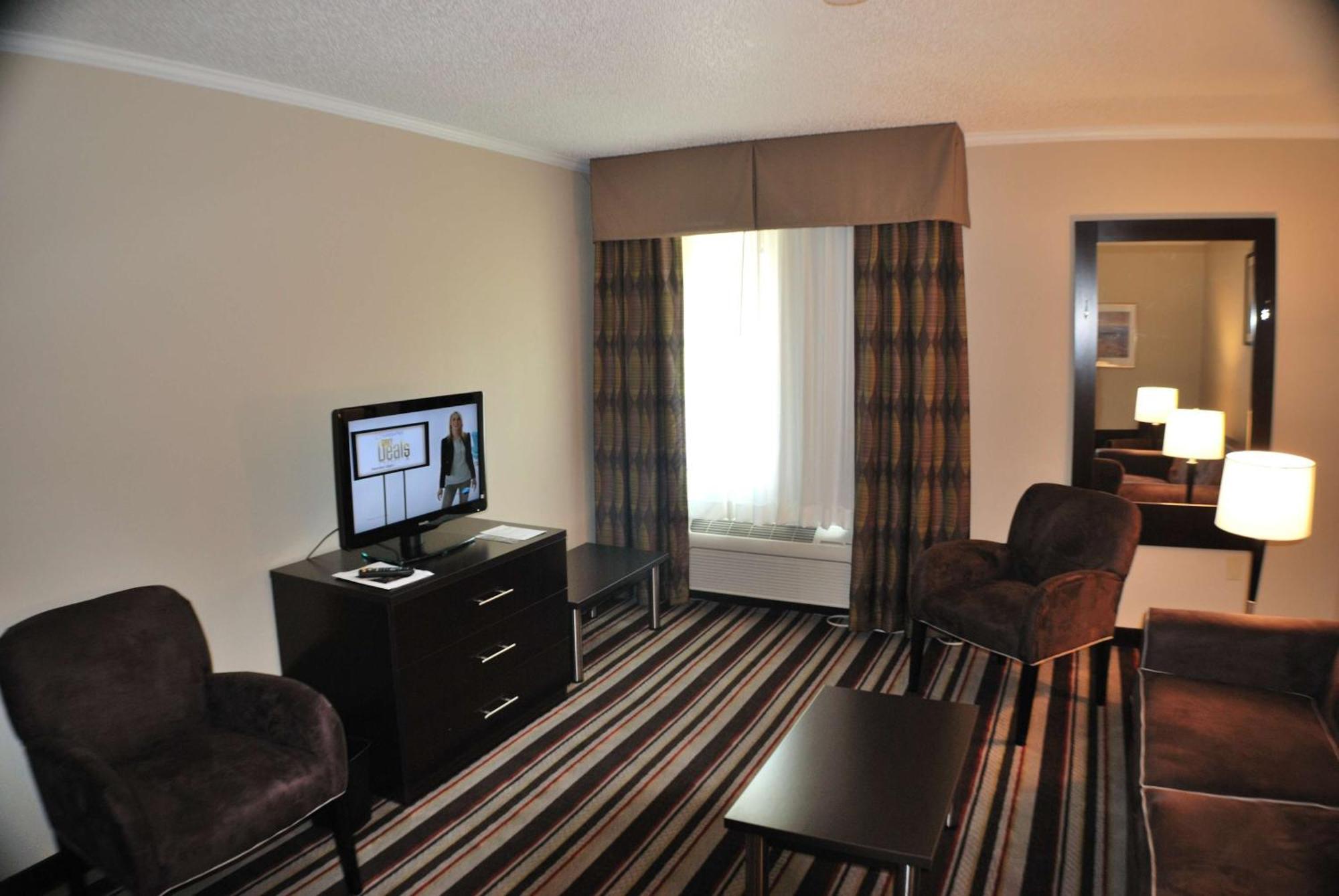 Holiday Inn Express Nashville W-I40 By Ihg Esterno foto