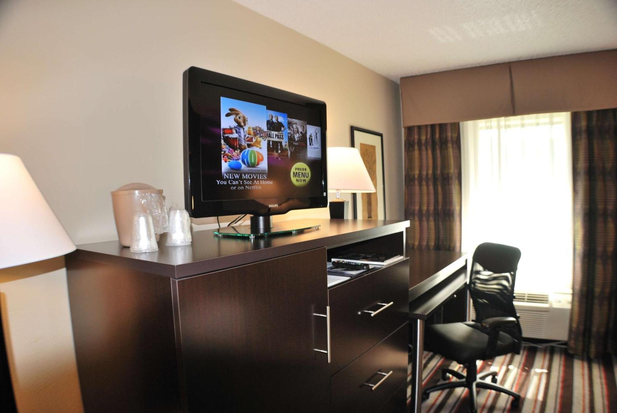 Holiday Inn Express Nashville W-I40 By Ihg Esterno foto